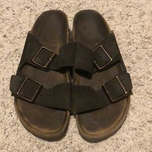 Brown Birkenstock’s